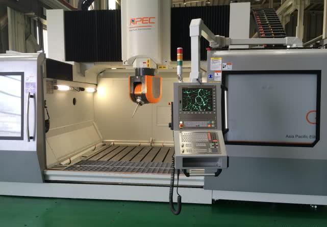 中國(guó)這幾年研制出的，“世界之最”的數(shù)控機(jī)床，真為中國(guó)感到驕傲